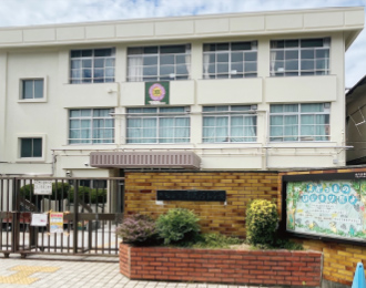 城内小学校